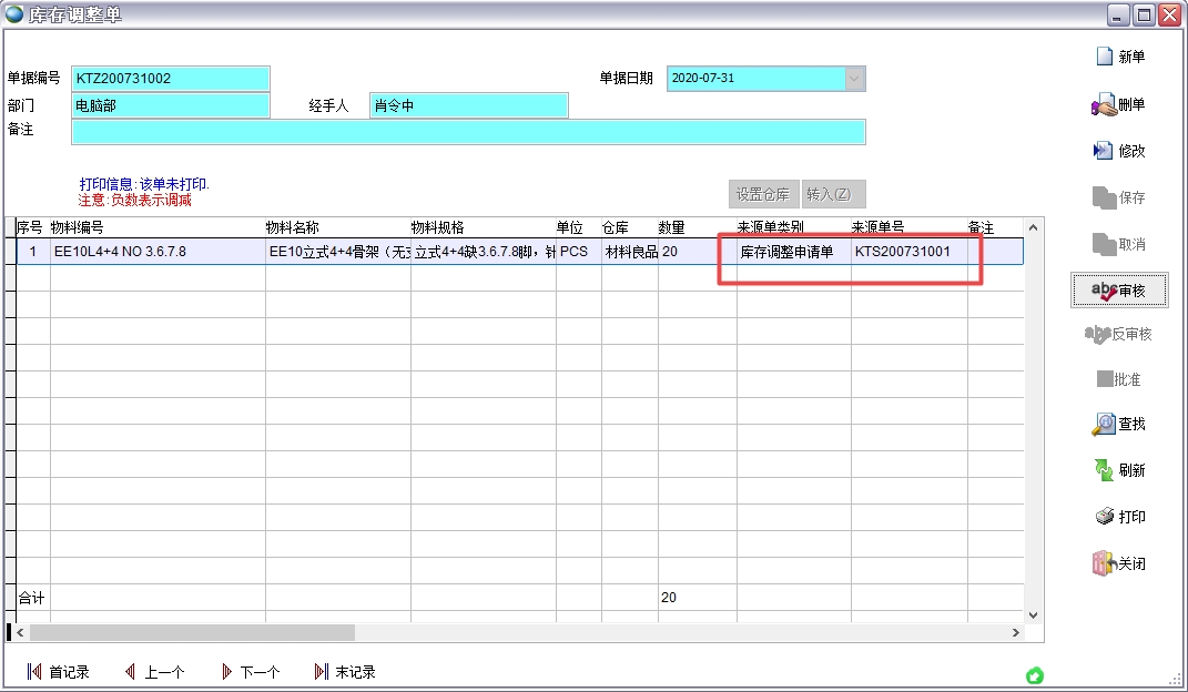 ����{����